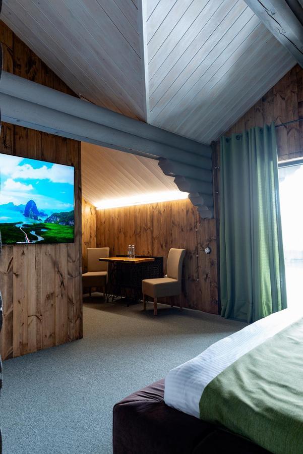 Terem Inn Karagandy Exteriör bild
